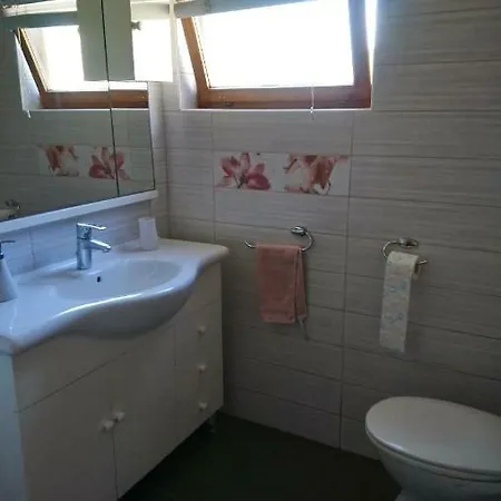 In A Beautiful Bay Sascica Apartment *